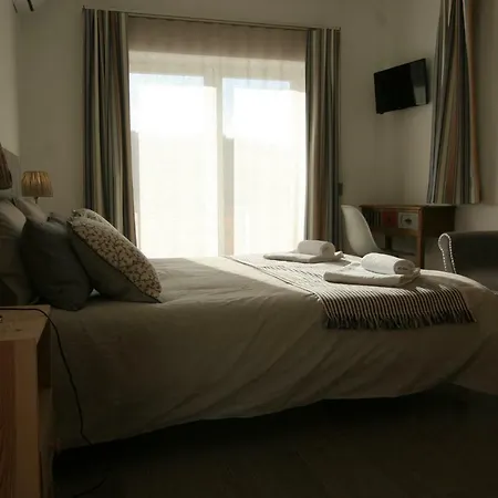 Casa Lagoa Pensión 4*